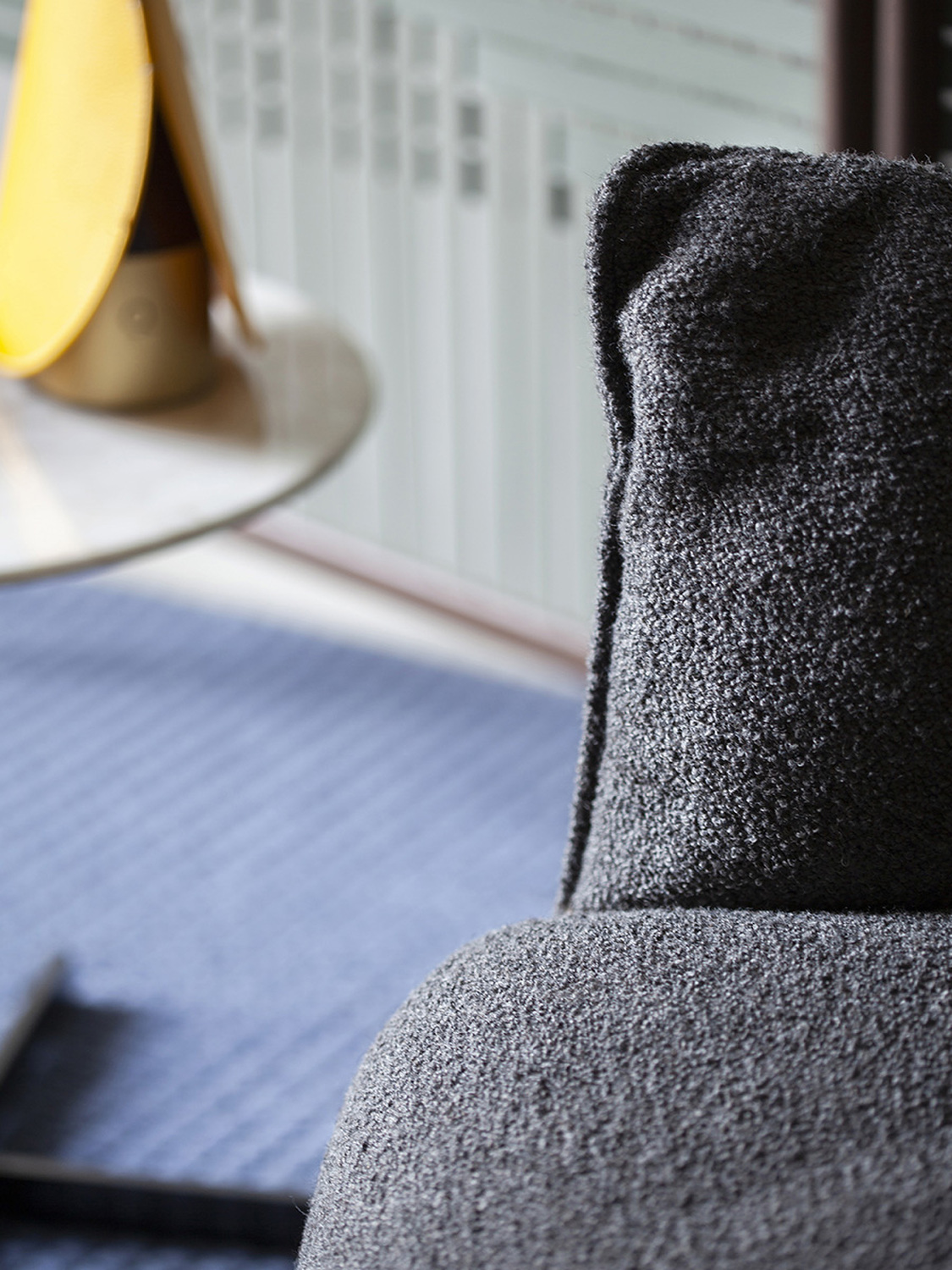 04 archibald gran comfort armchair