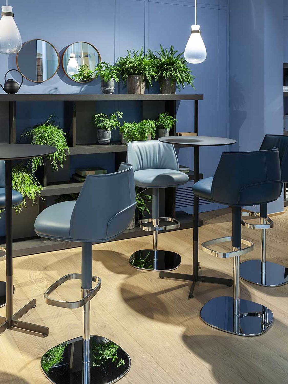 04 bob bistrot round h110