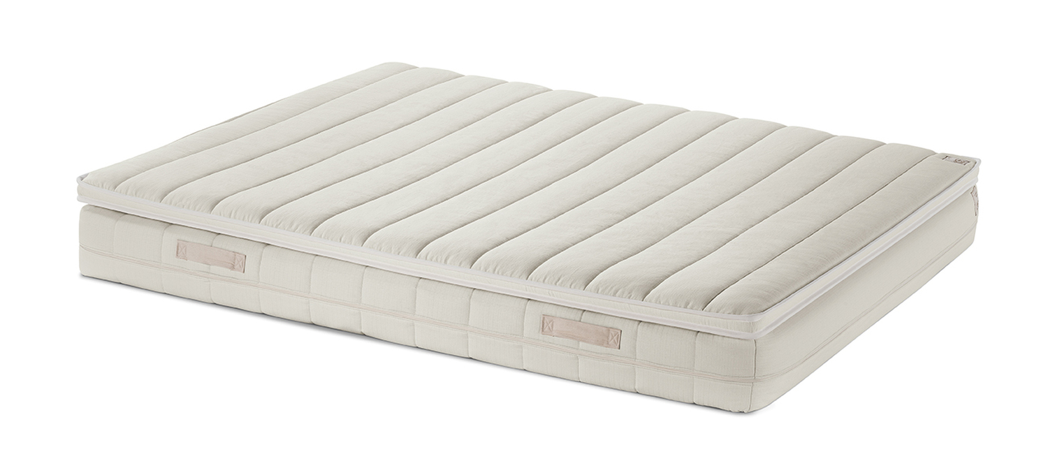Caprera | Topper Caprera topper by Poltrona Frau, in anatomical and breathable materials, ideal for mattress comfort.