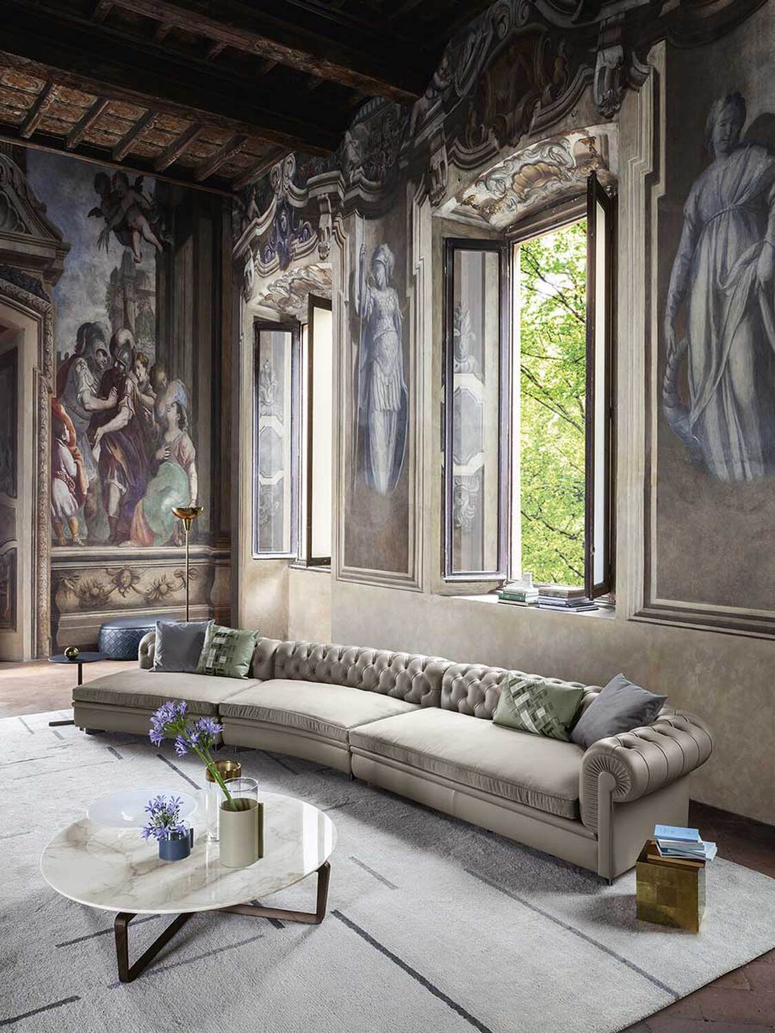 05 chester line sofa