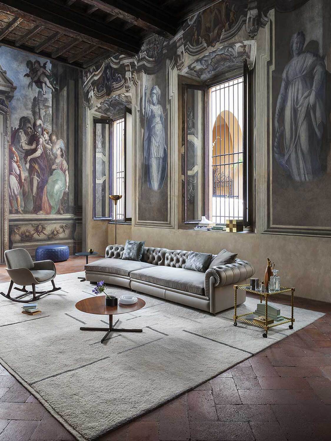 06 chester line sofa