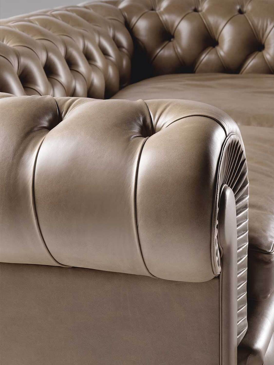 07 chester one sofa  511