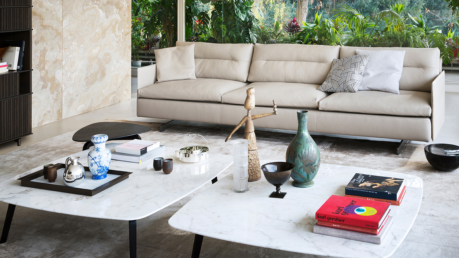 05_cushion.jpg 05 cushion