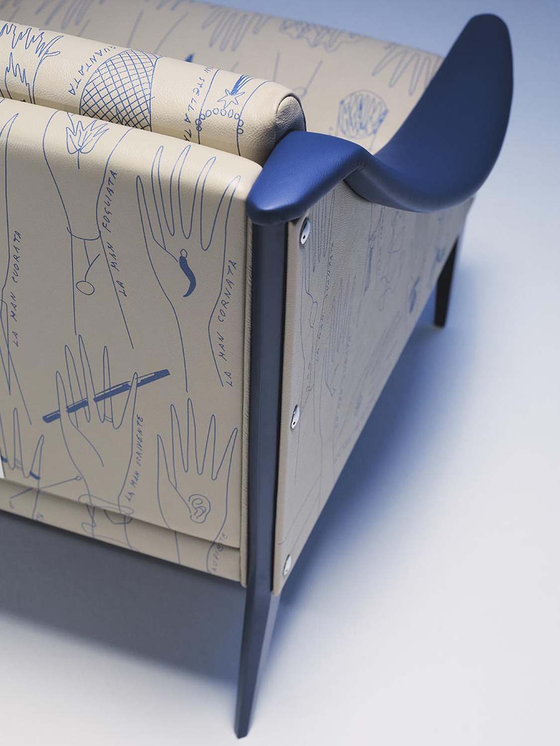 11 dezza 60 limited edition armchair