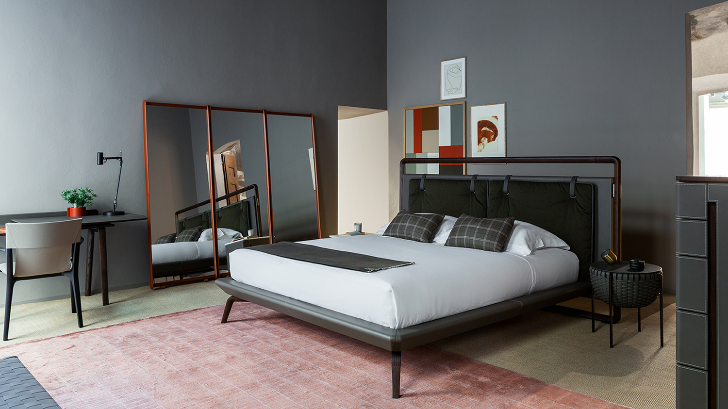 01 dorian mirror 01 dorian mirror