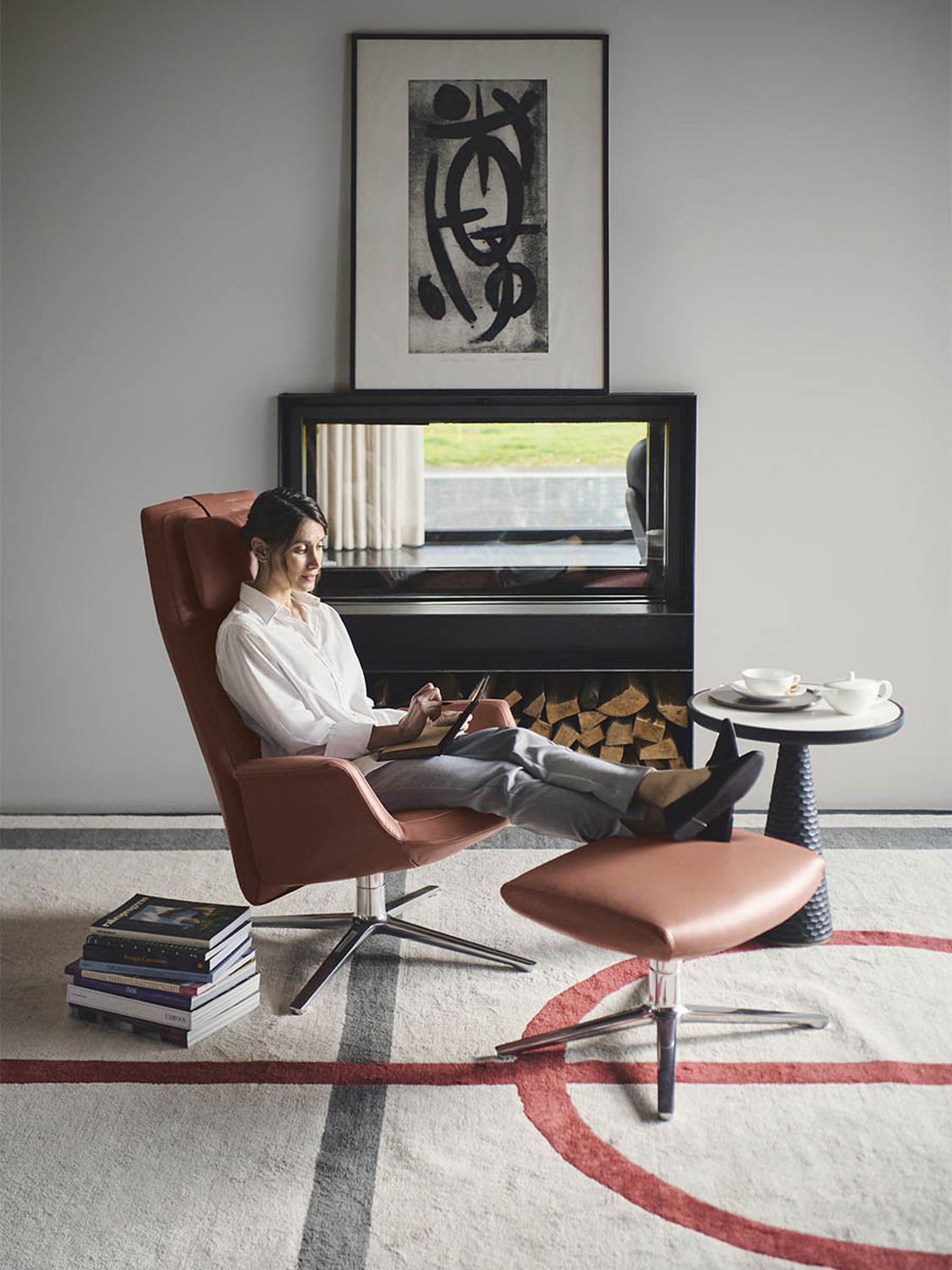 08 downtown lounge armchair