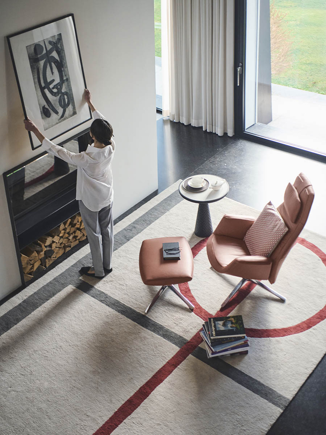 09 downtown lounge armchair