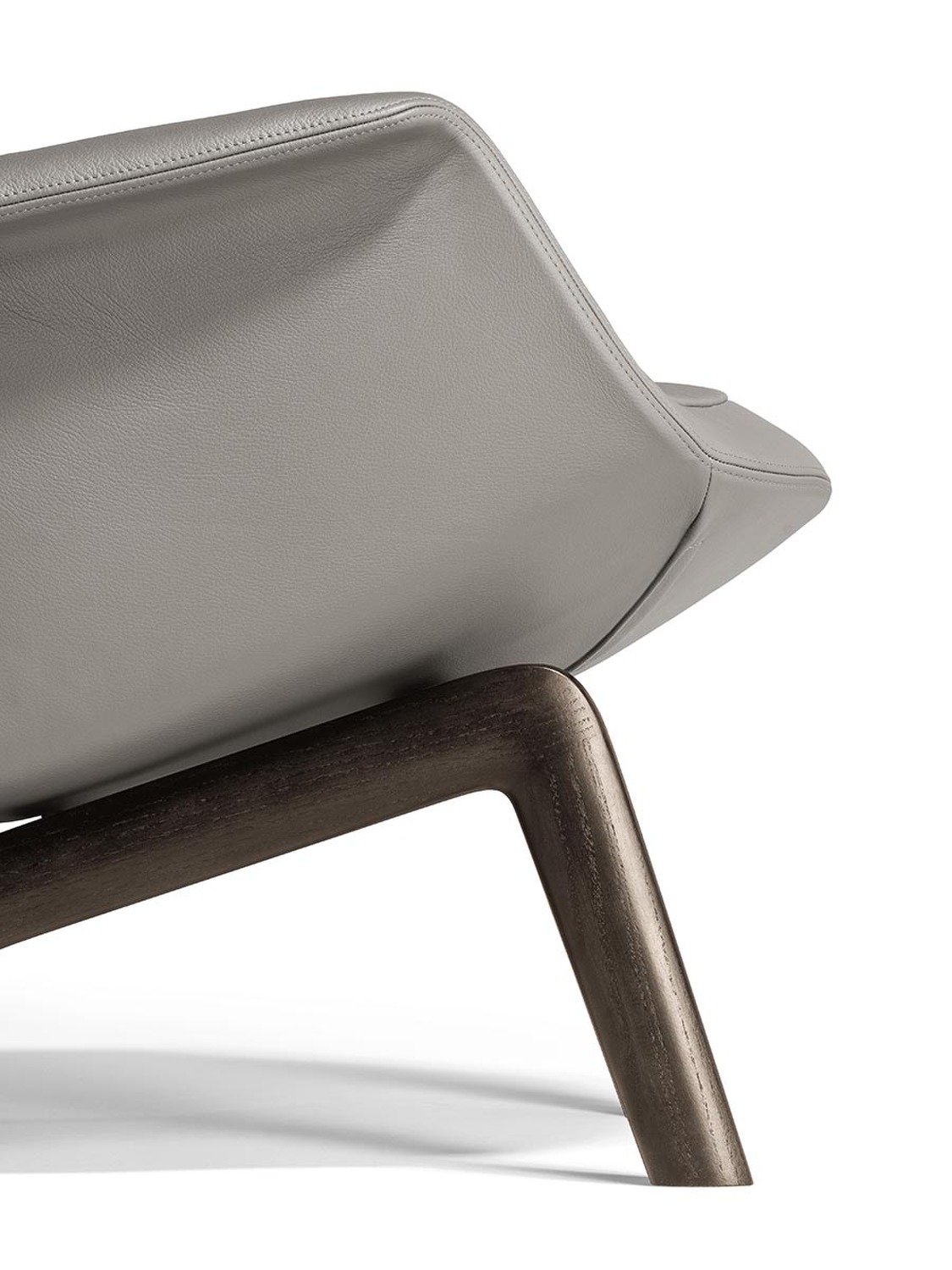 26 downtown lounge armchair