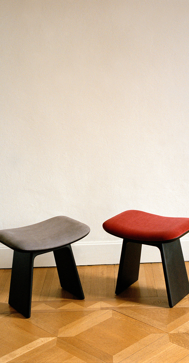 DUO | 长凳 Poltrona Frau的Duo长凳,实木结构搭配Pelle Frau®,展现精致意大利风格。