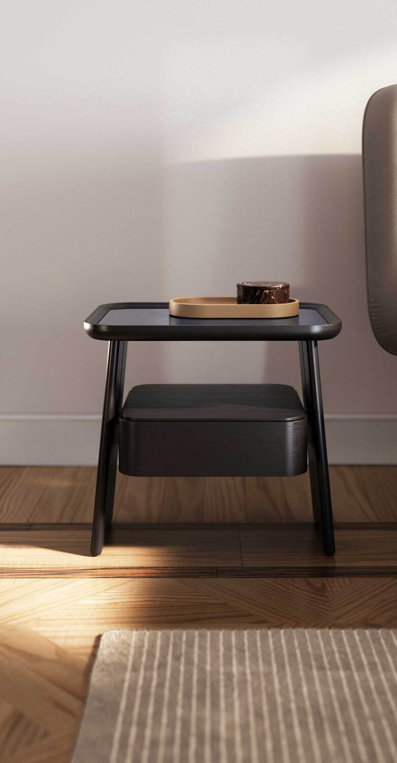 DUO | 床头柜 Poltrona Frau的DUO床头柜,实木打造,精美饰面,展现意大利的优雅风范。