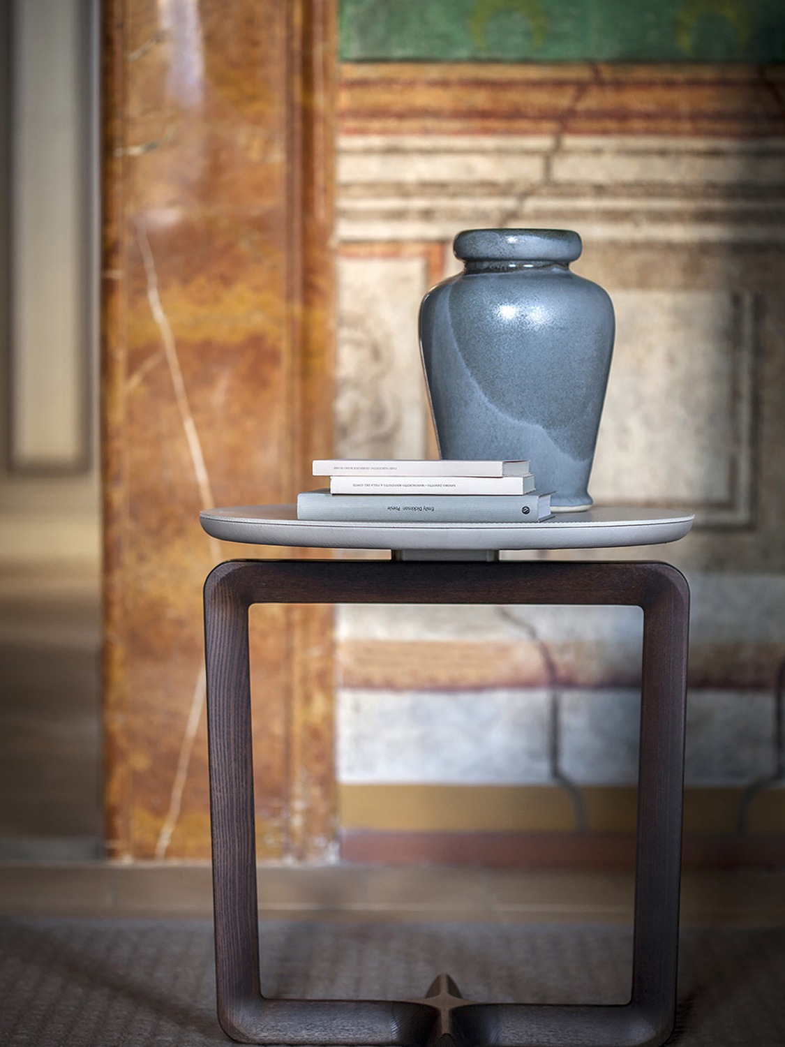 01 fidelio round d45 h49 small table