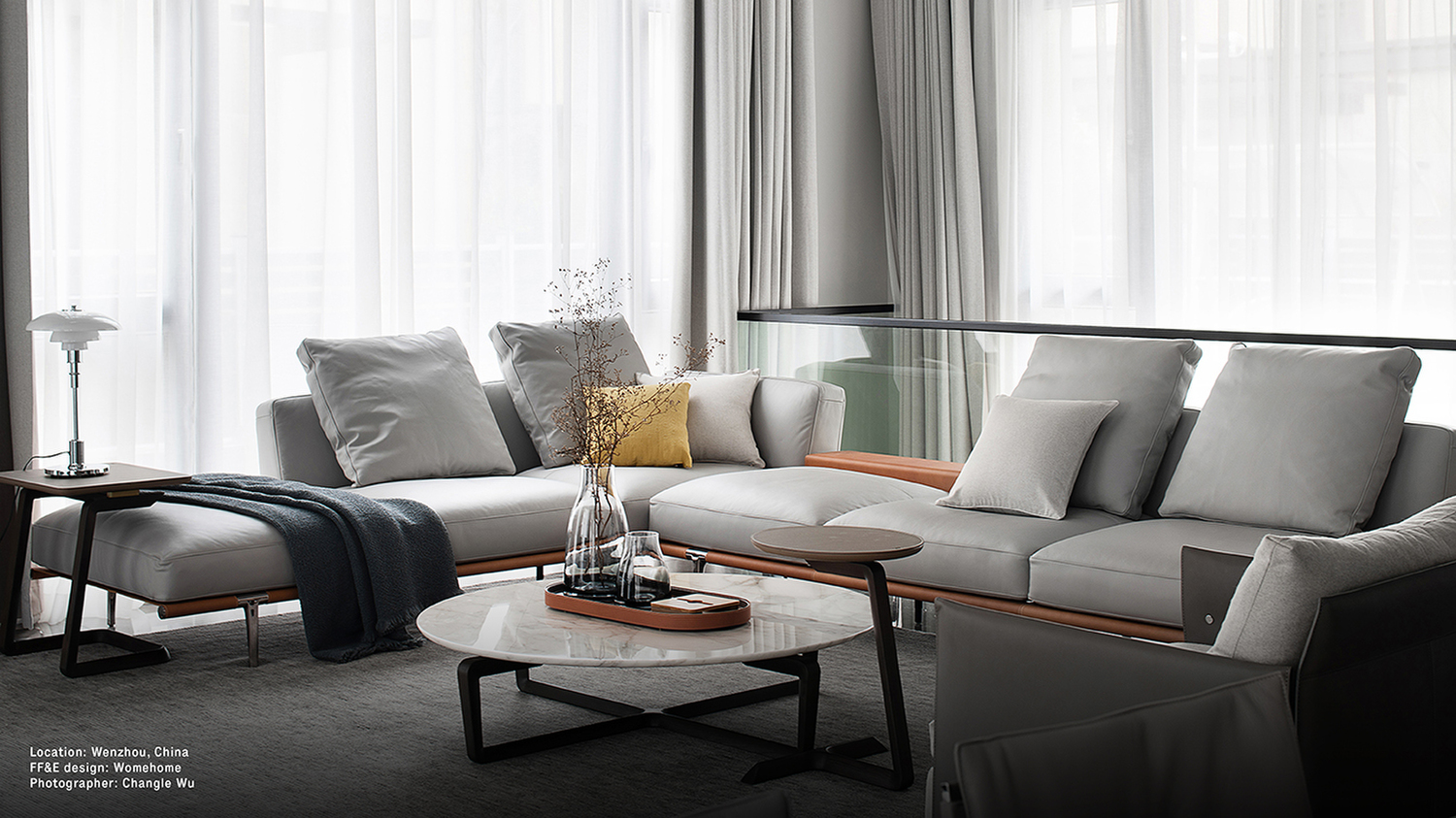 02 fidelio round h30 small table