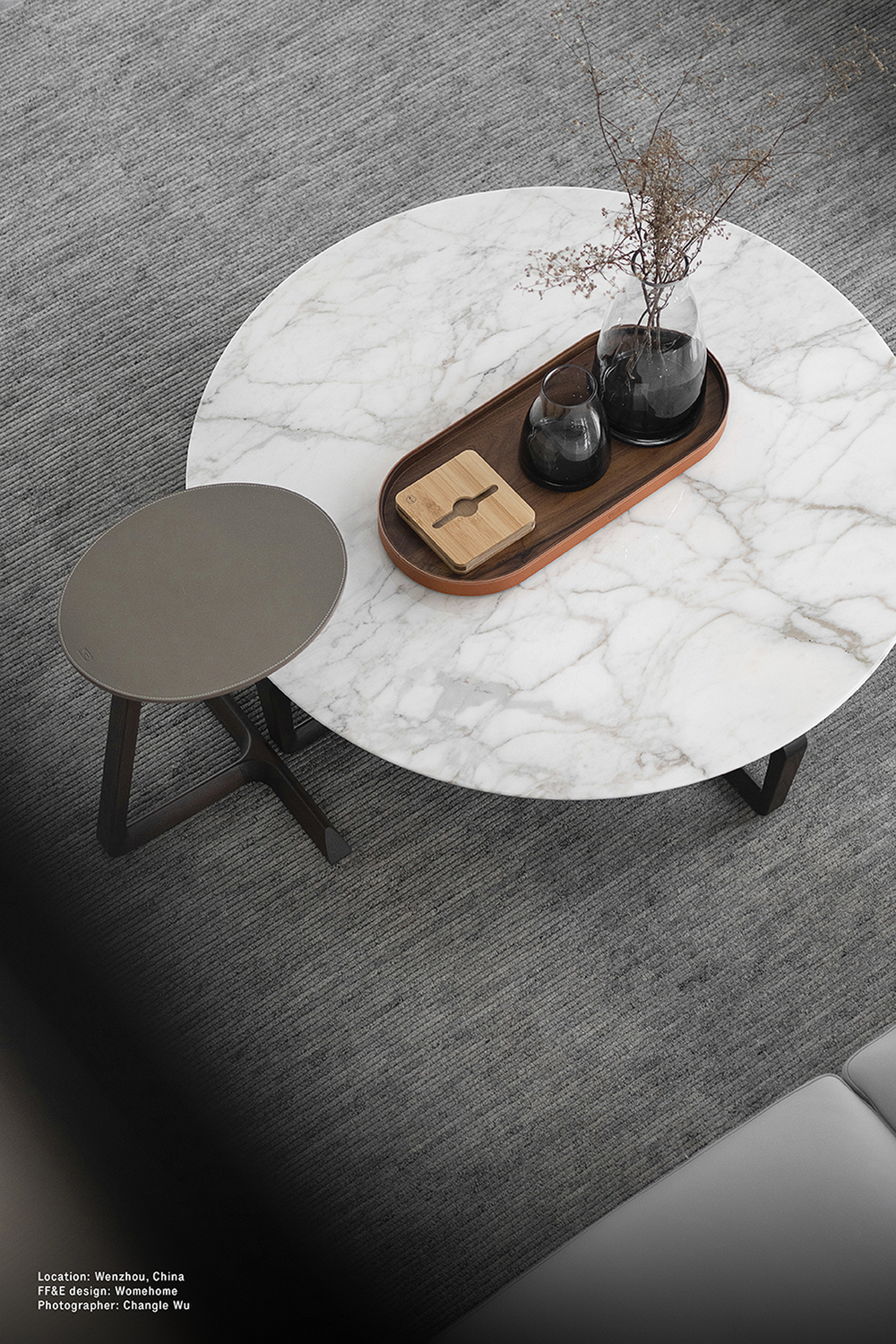 03 fidelio round h30 small table