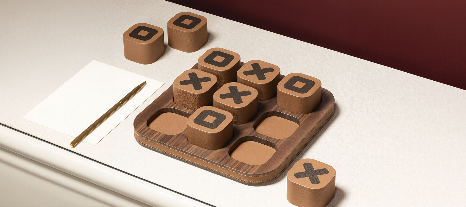 Games collection | 井字游戏 Poltrona Frau的Tris系列木质皮革棋盘游戏,设计优雅且富有工艺感。