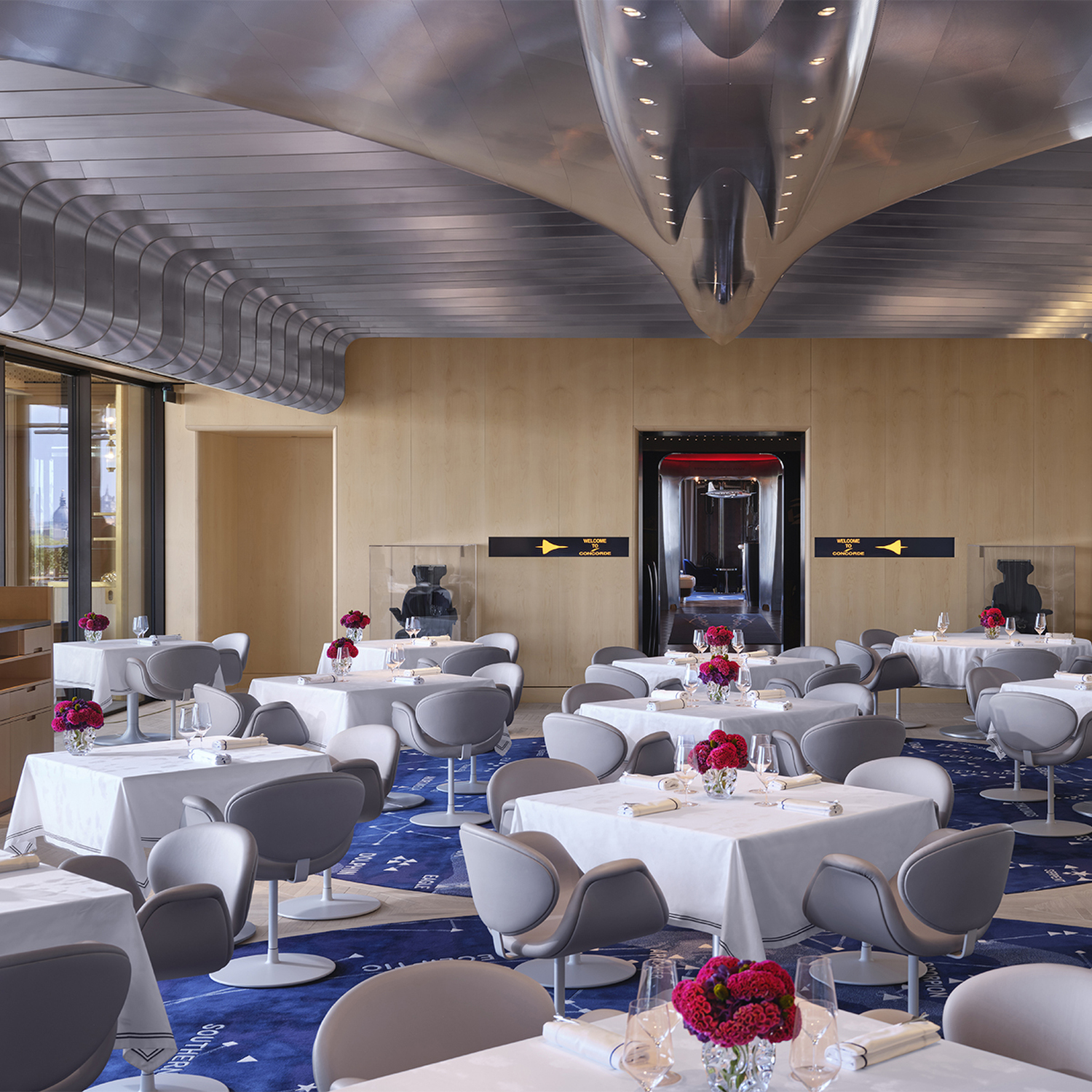 02 hotel peninsula