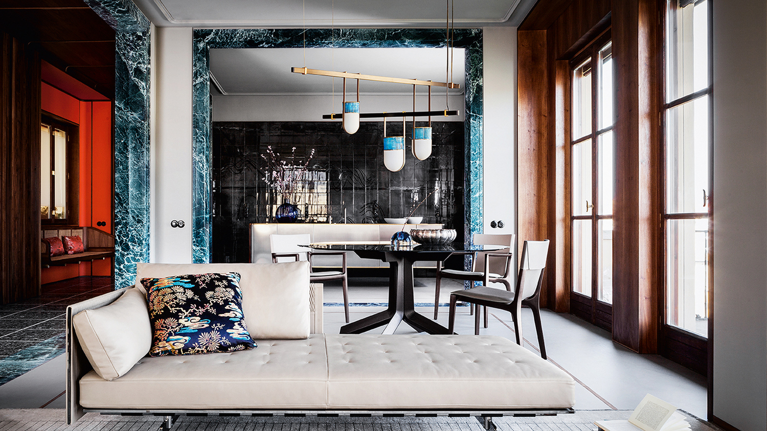 01 isadora chair with arms