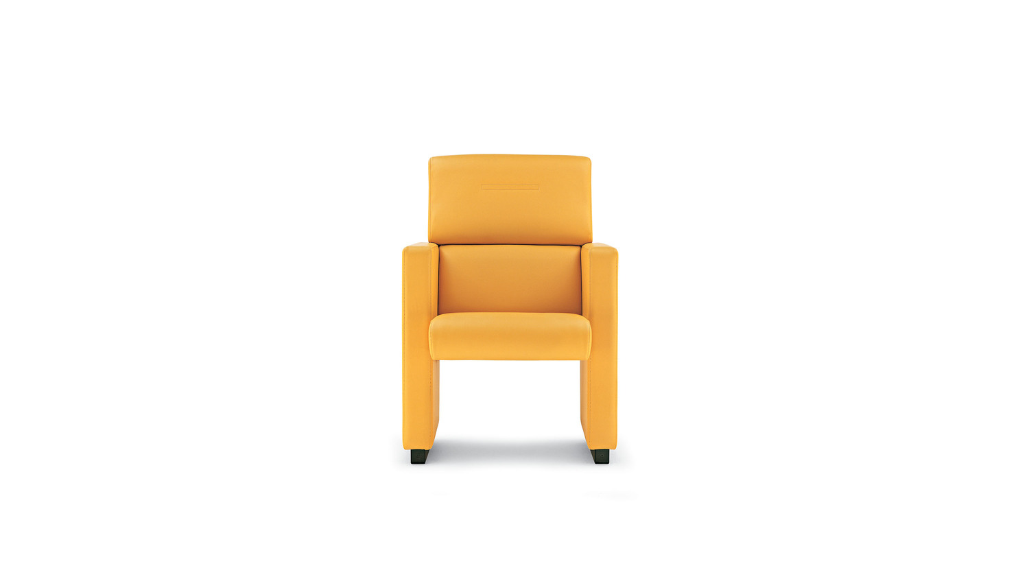 01 le big armchair