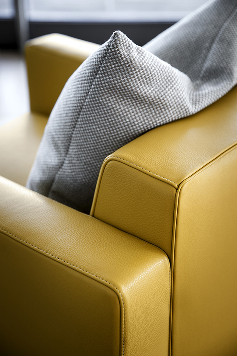 02 linea a armchair 02 linea a armchair