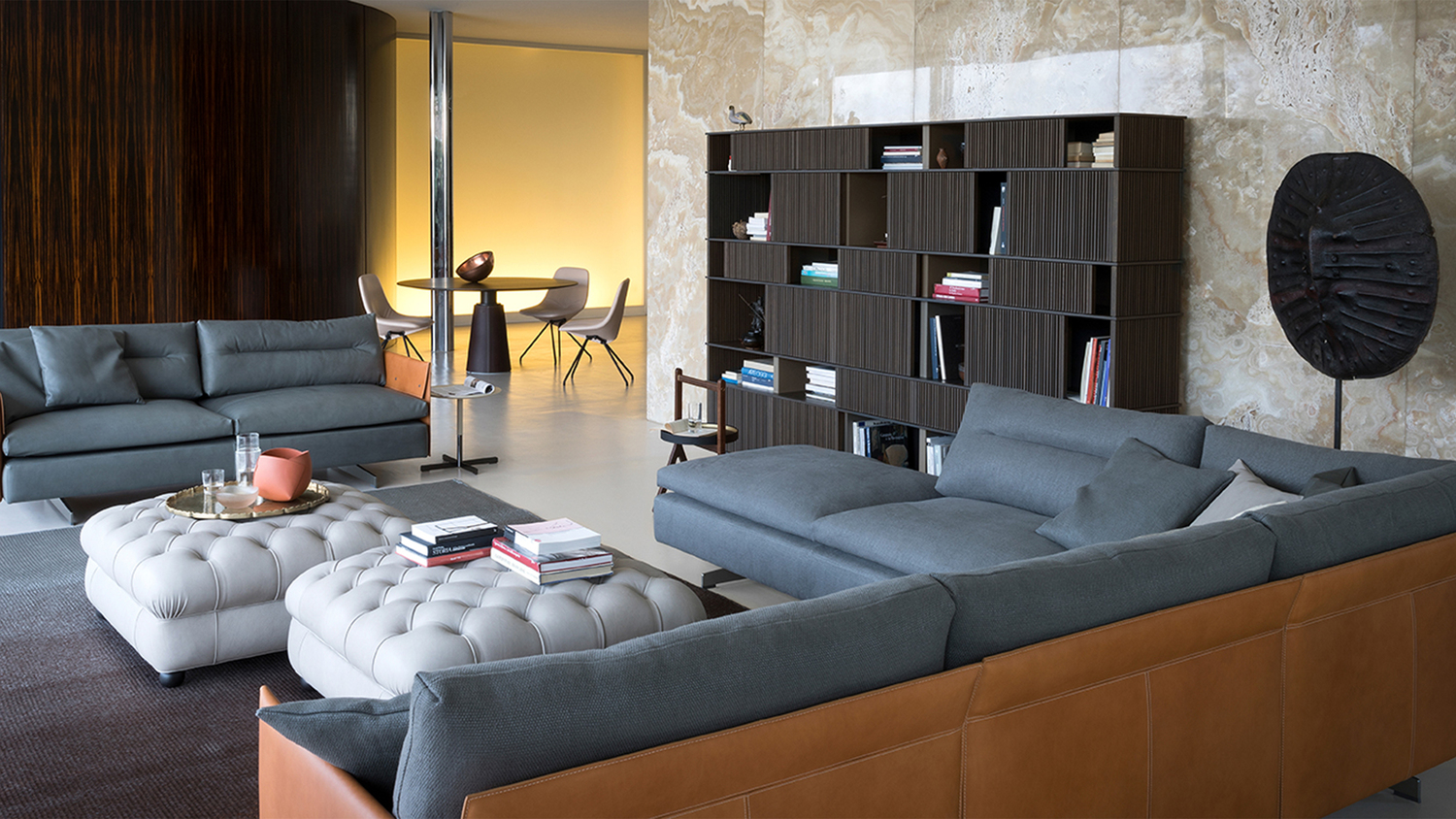 01 lloyd bookcase wall