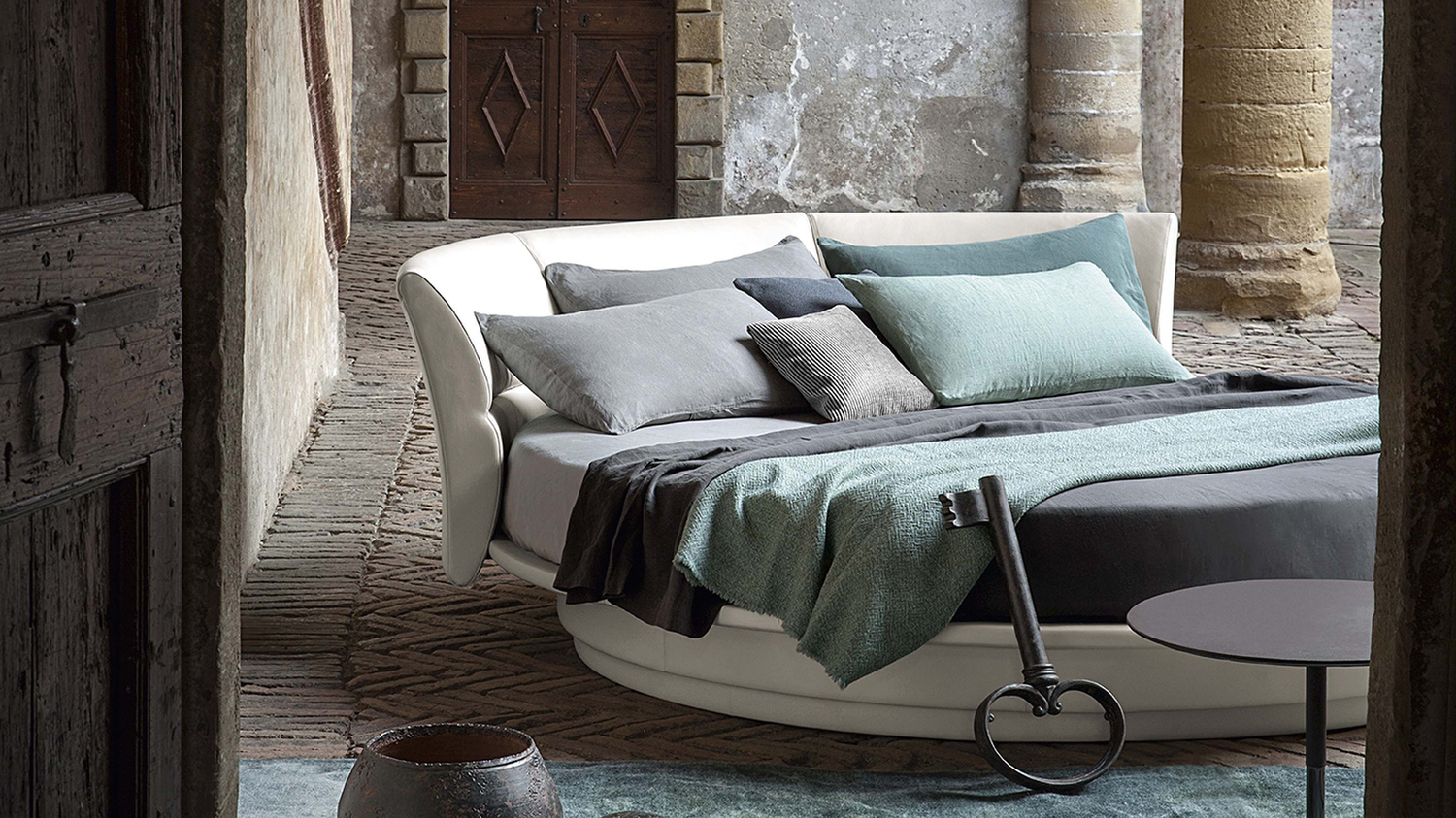 01 lullaby due bed 01 lullaby due bed