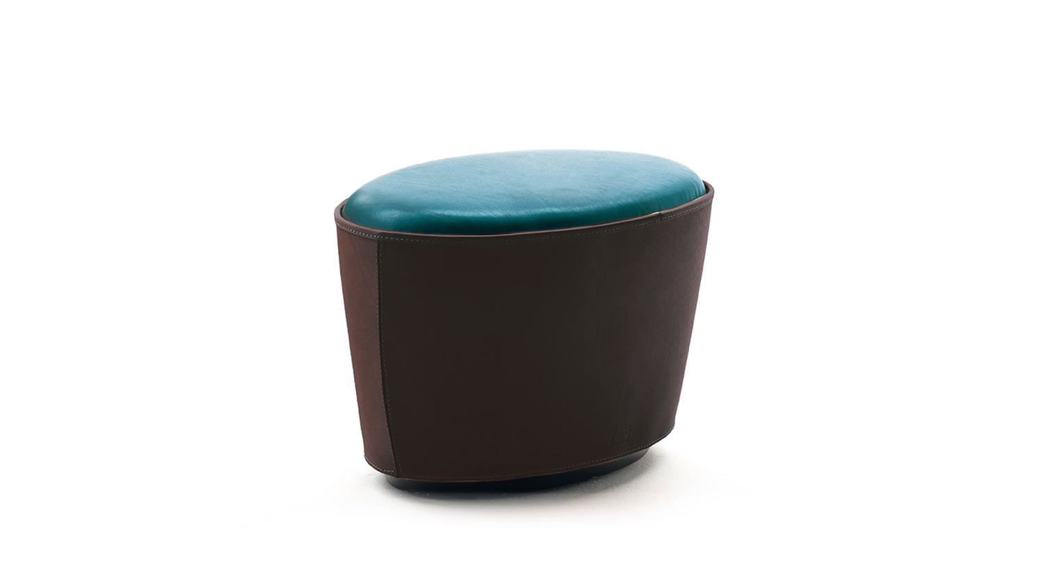 mamy blue ottoman