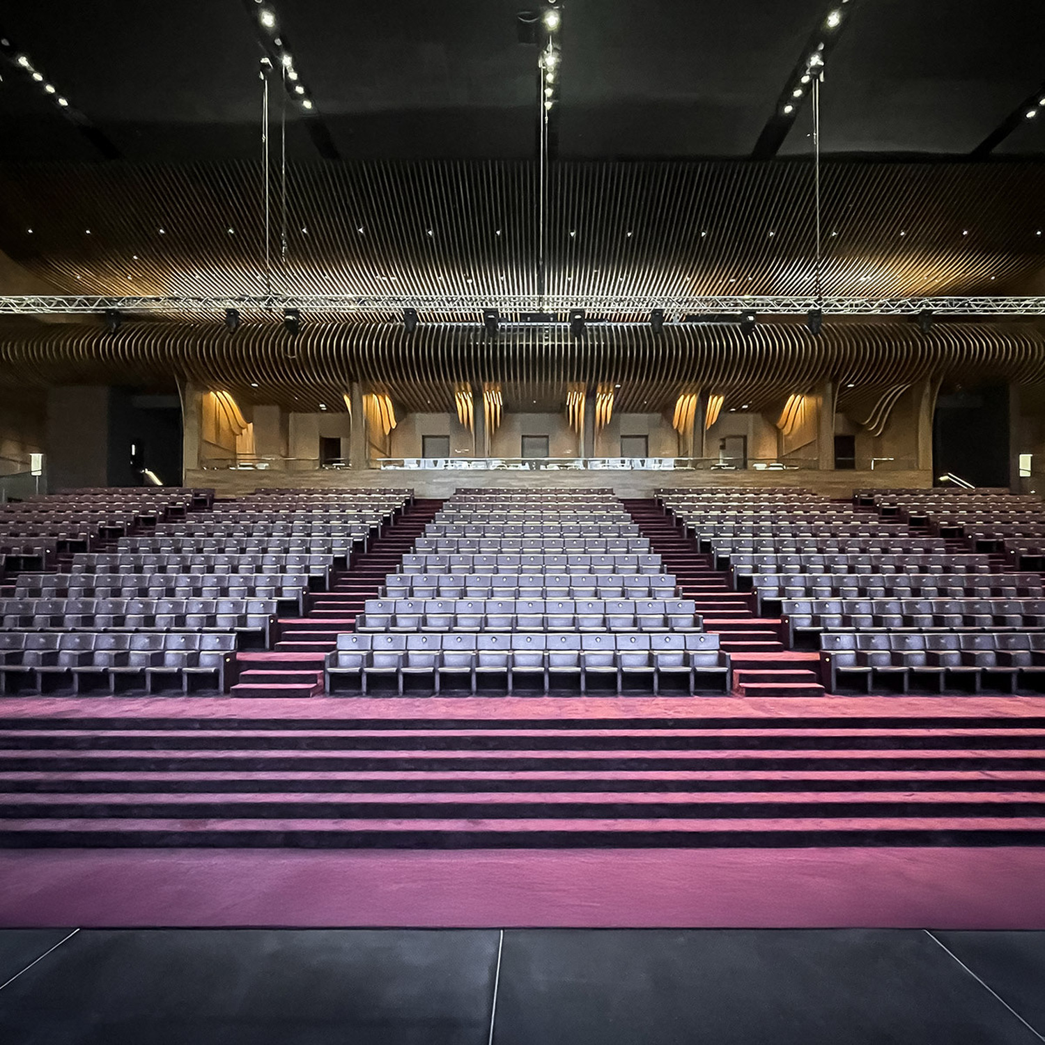 02 maraya concert hall