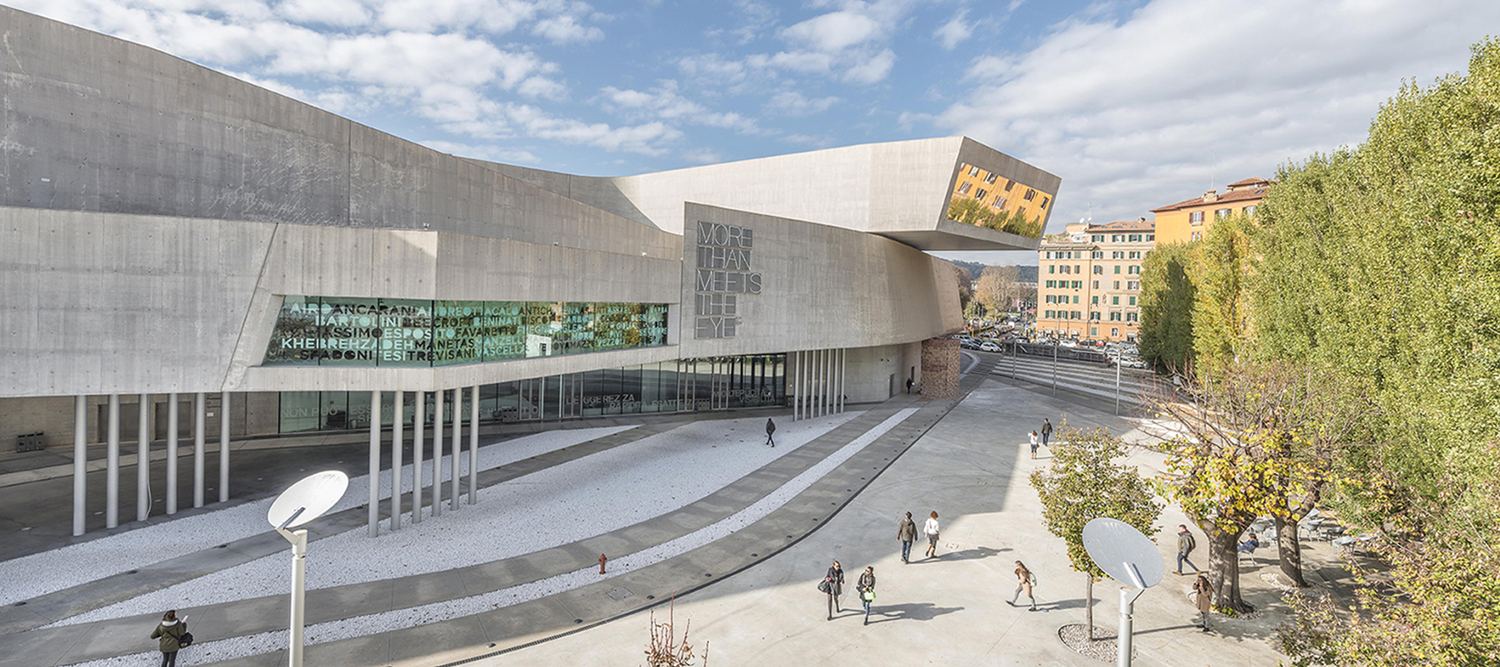 ESTERNO maxxi