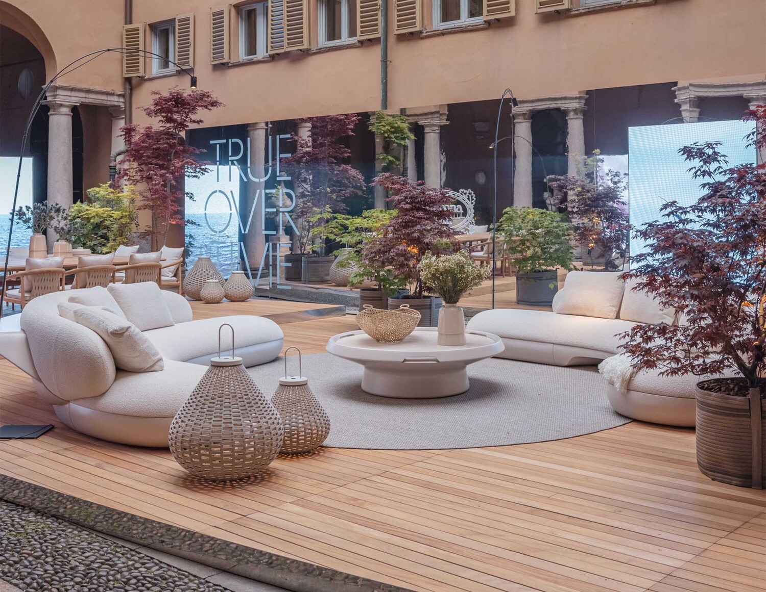 001 mc 72 collection