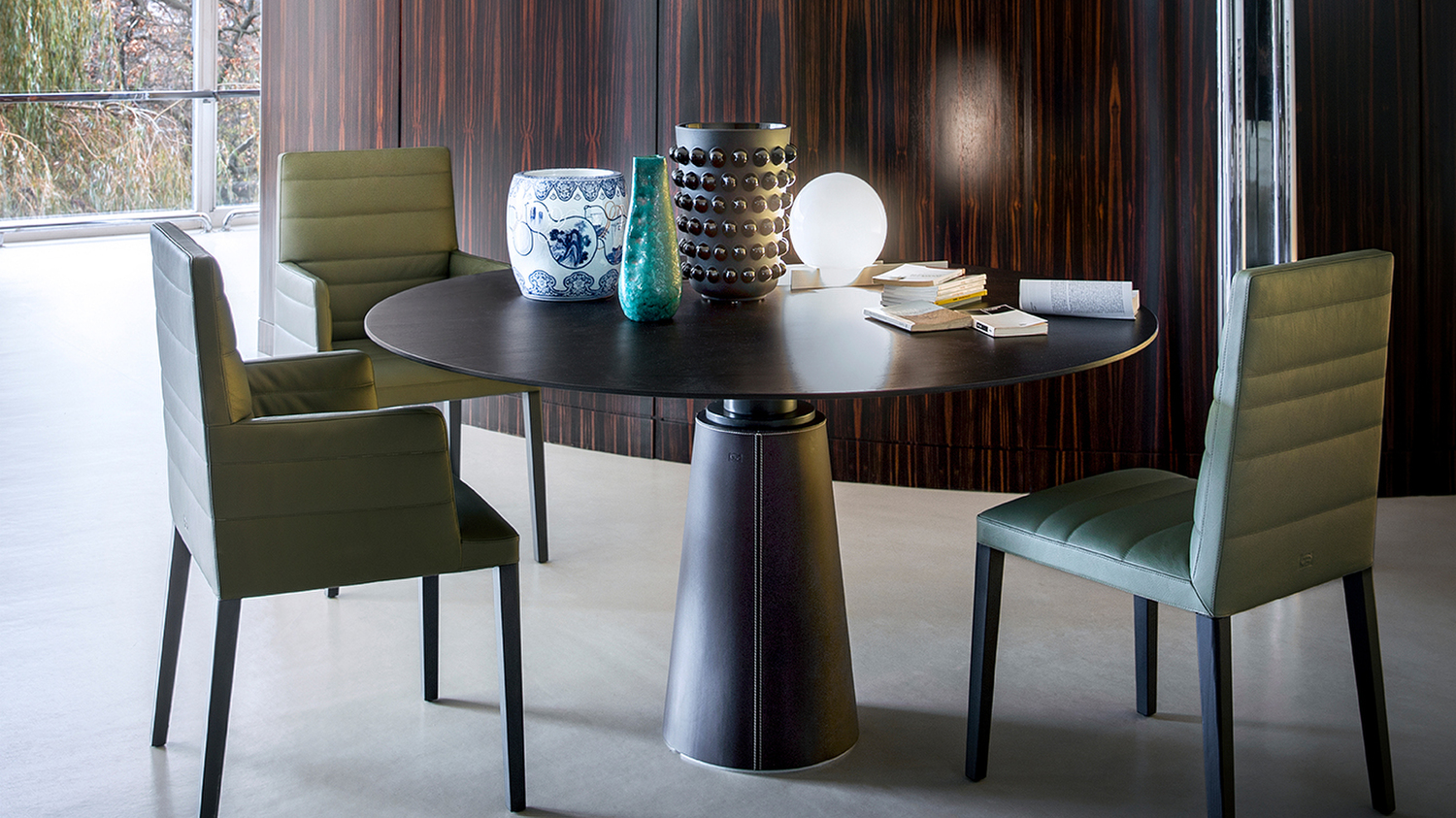 02 mesa due round table 02 mesa due round table