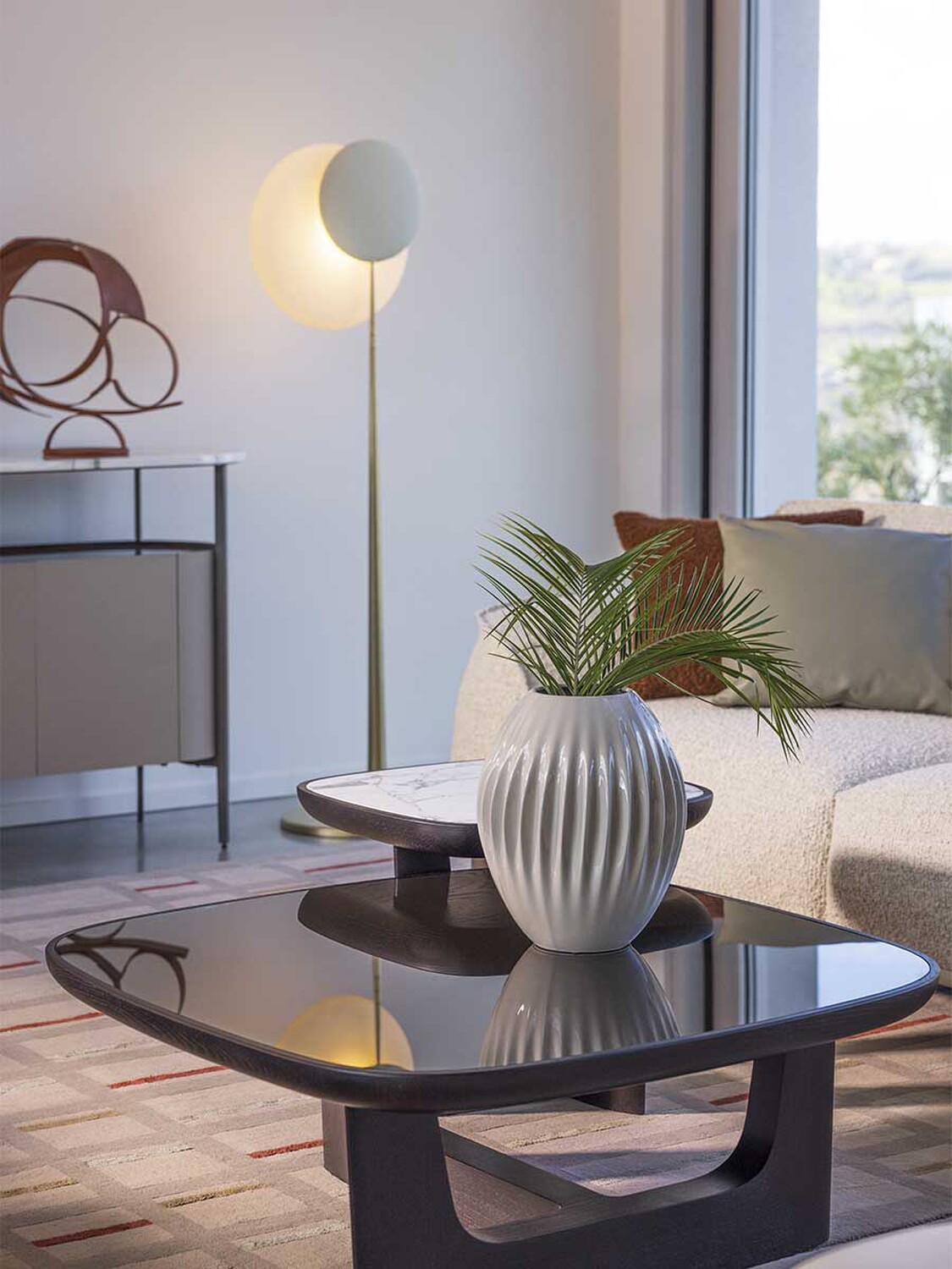 01 moonbeam floor lamp