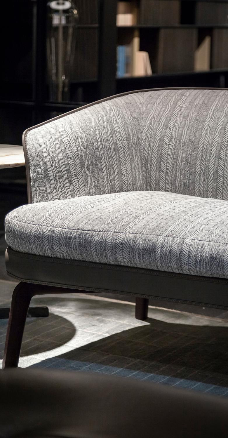 Nivola | 沙发 Poltrona Frau Nivola双人沙发,Pelle Frau®皮革饰面,Roberto Lazzeroni设计,意大利奢华工艺