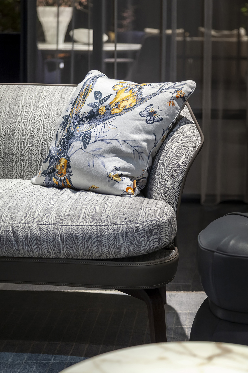 01 nivola 2 seater sofa 01 nivola 2 seater sofa