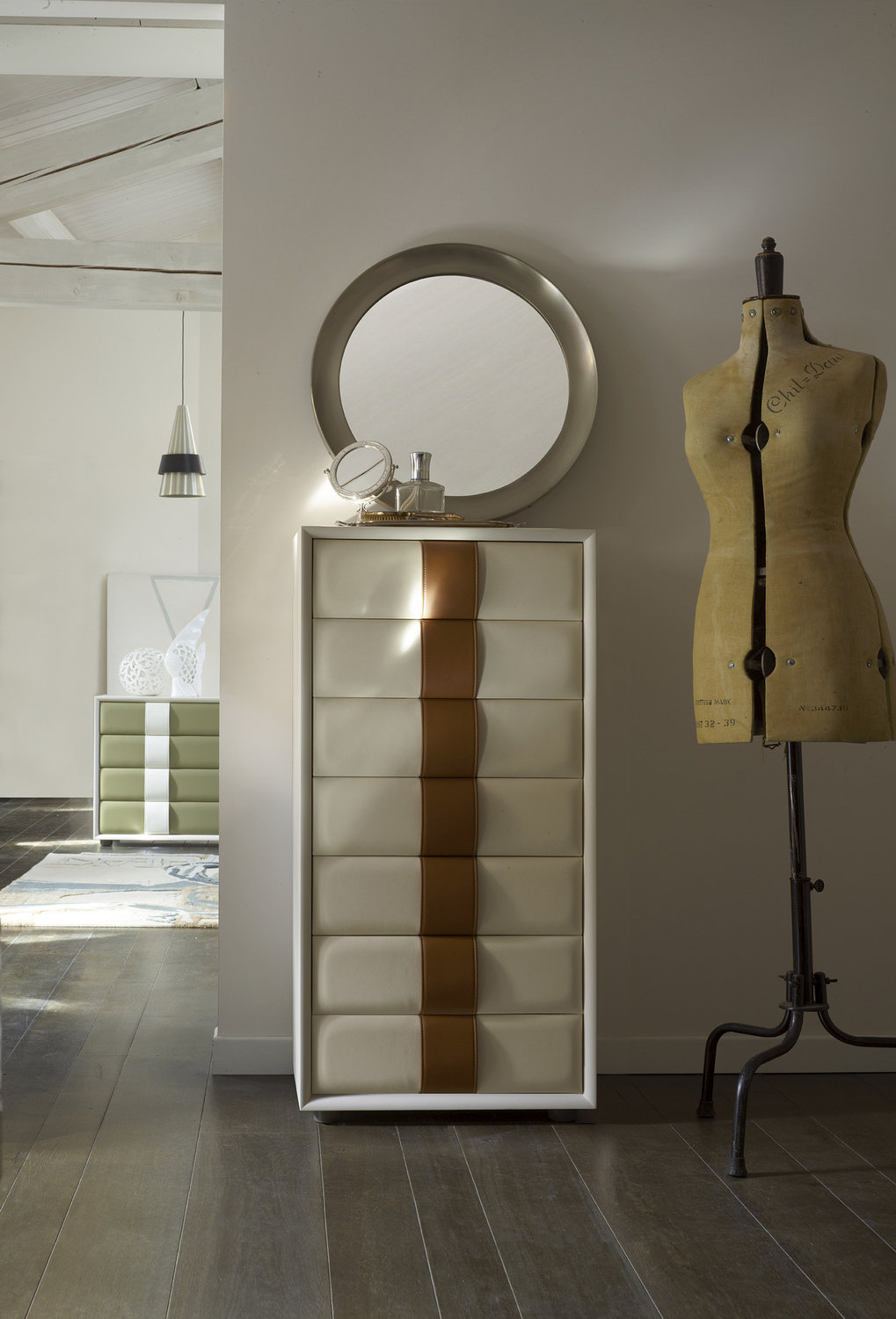 02 obi high drawer chest