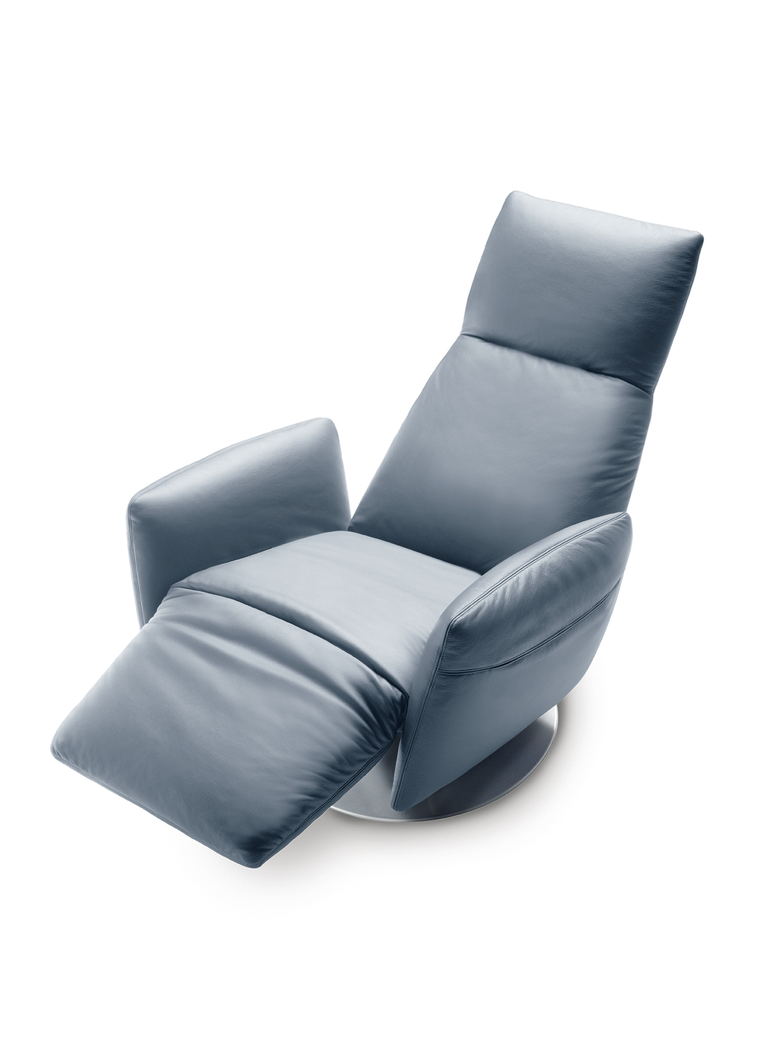 02 pillow armchair