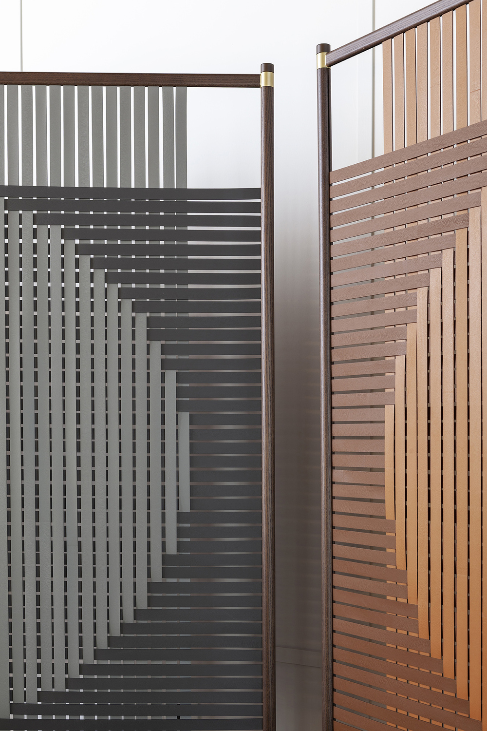 08 plot room divider