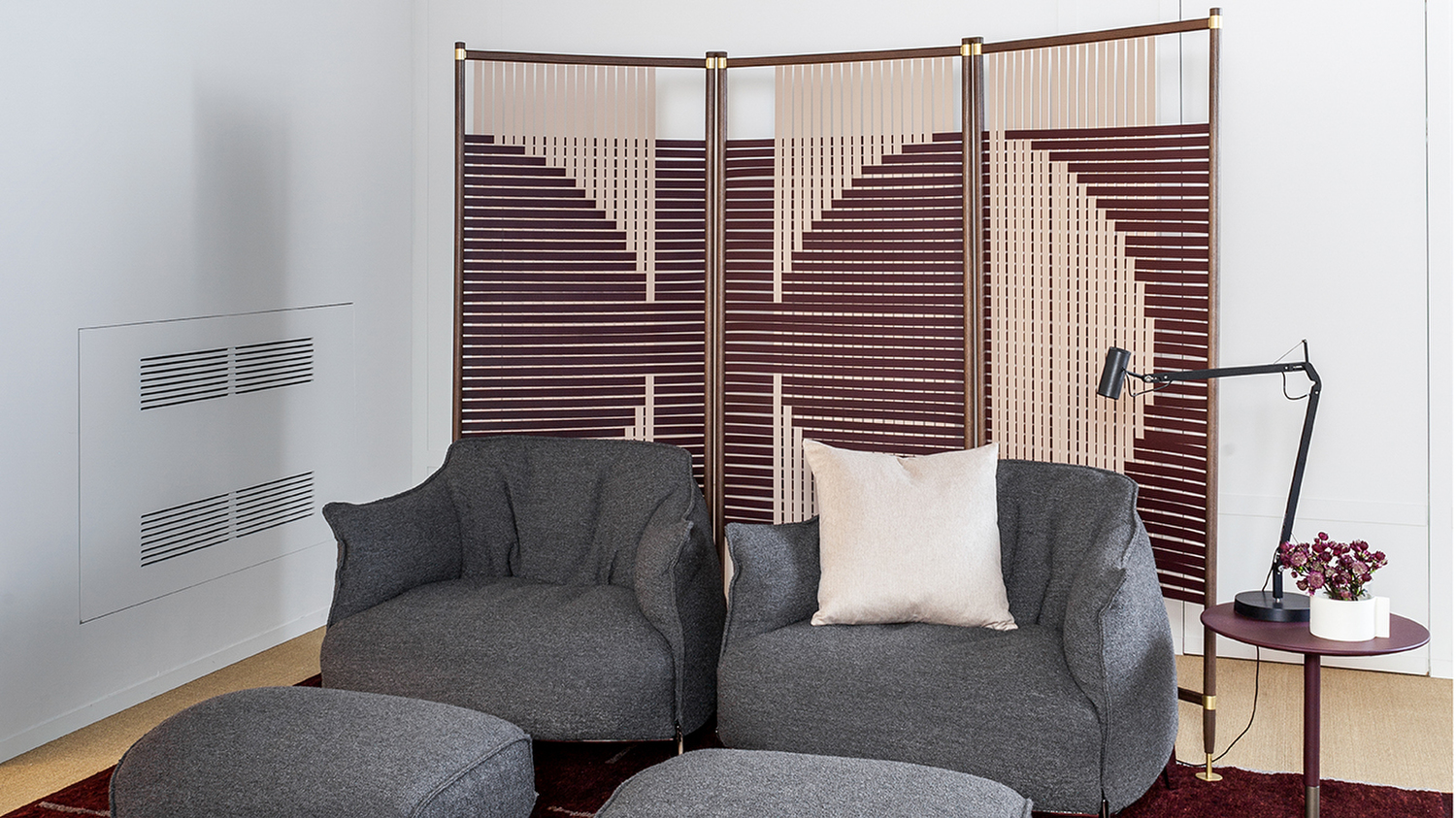 04 plot room divider