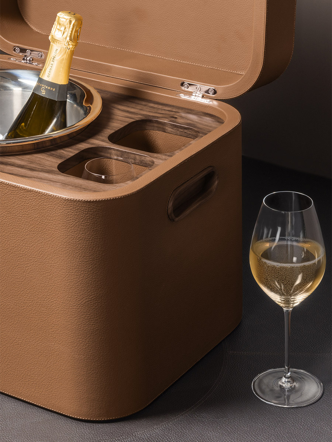02 tableware champagne box 02 tableware champagne box