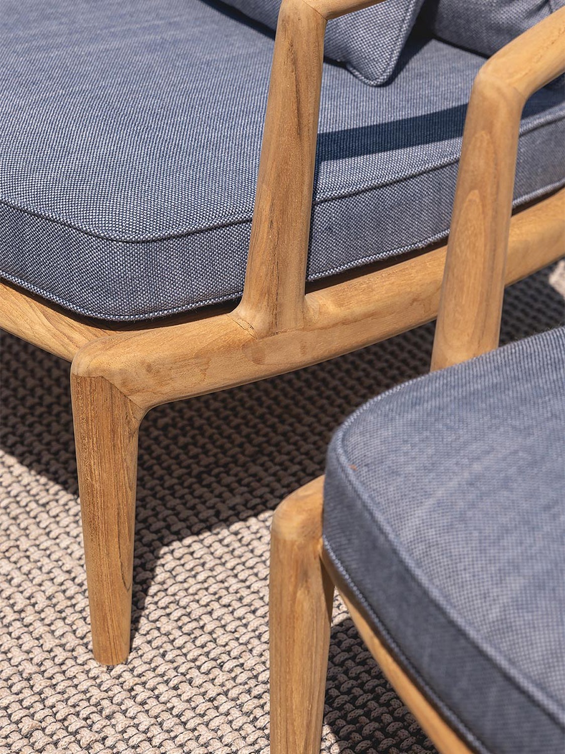 05 the secret garden armchair