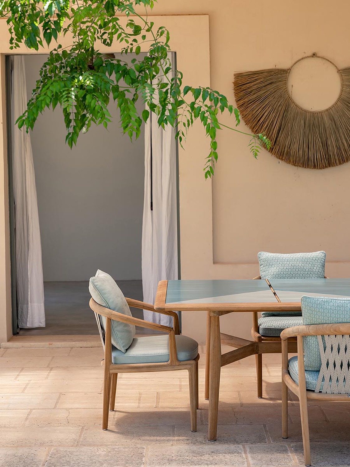 02 the secret garden small armchair