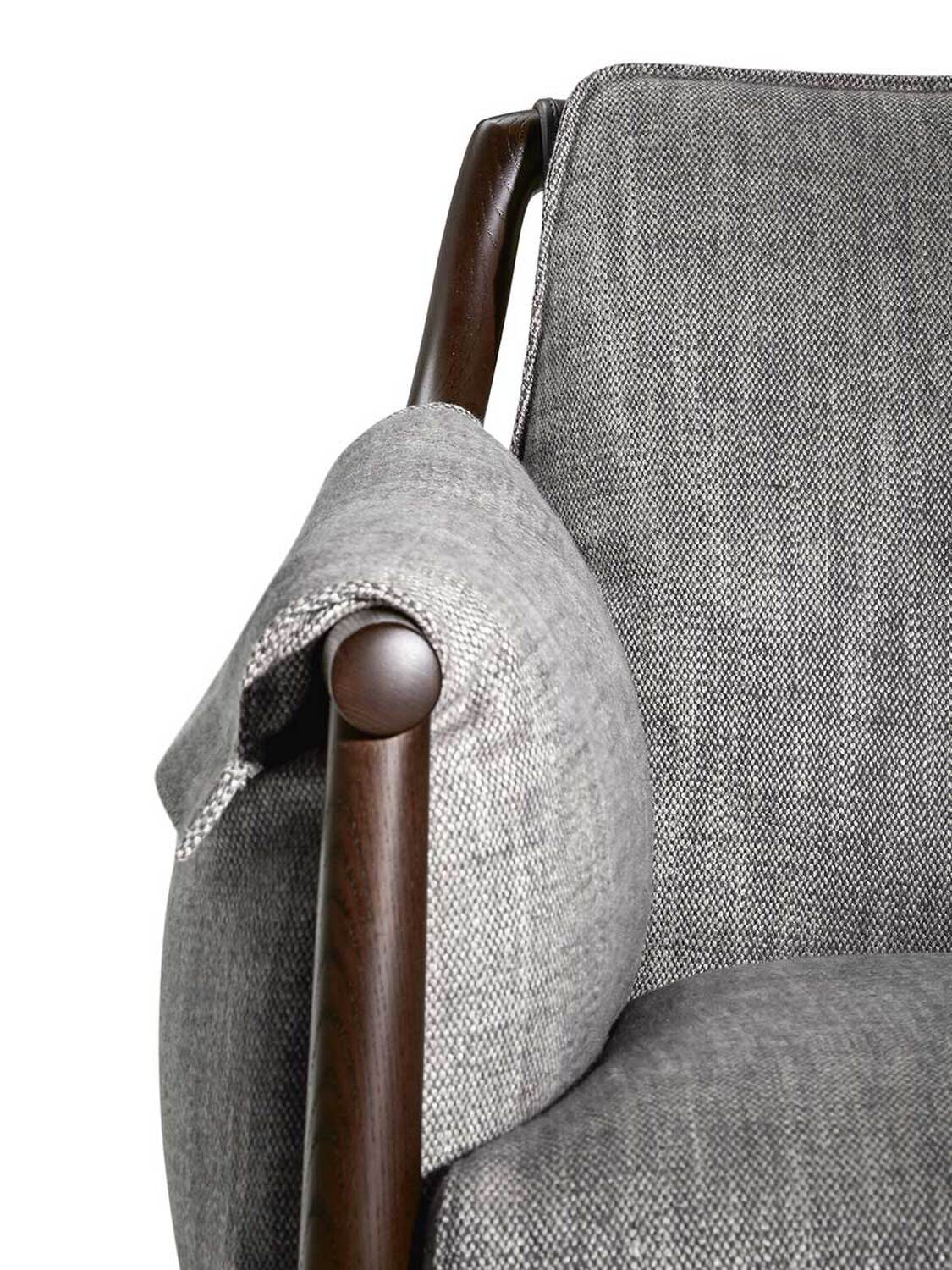 23 times lounge armchair