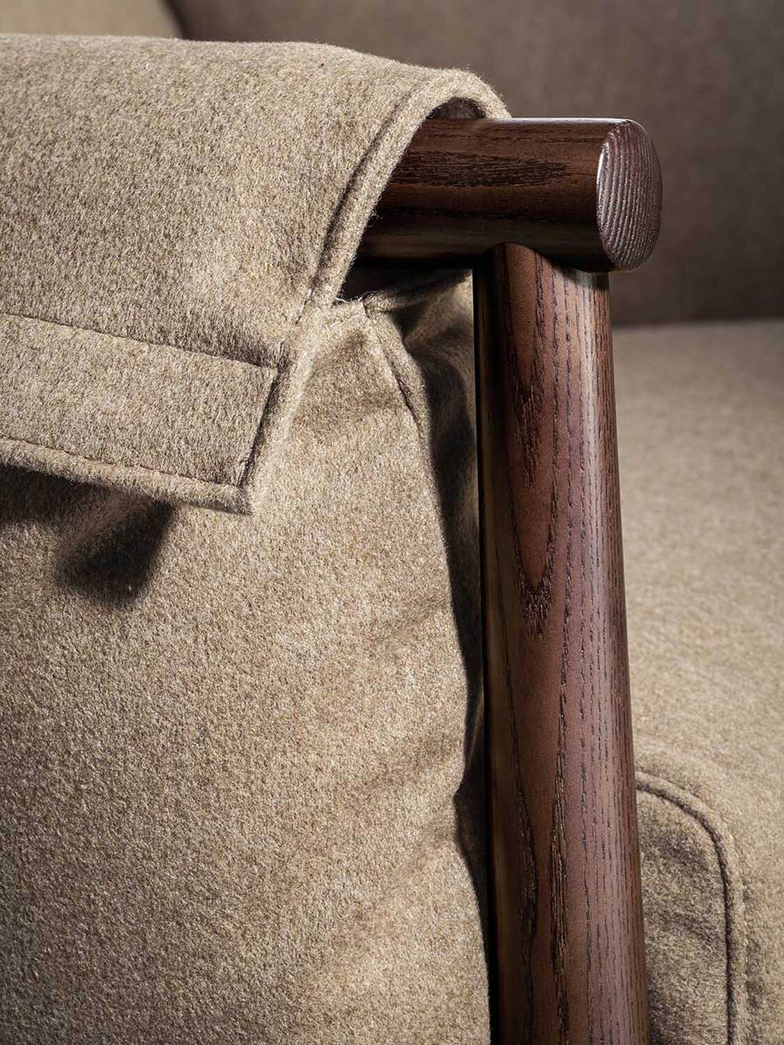 39 times lounge armchair