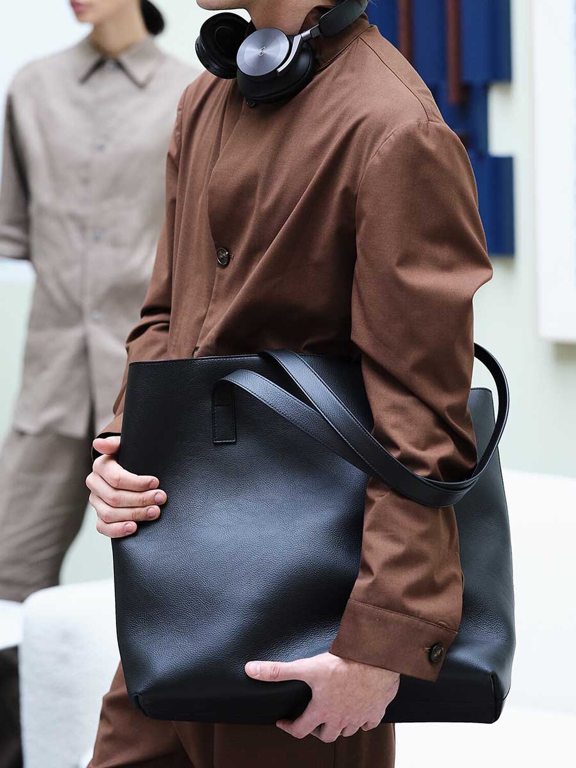 05 traveller collection tote bag