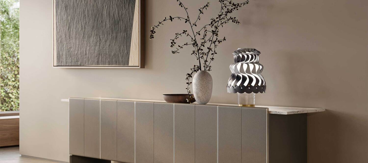 tullisse table lamp v1