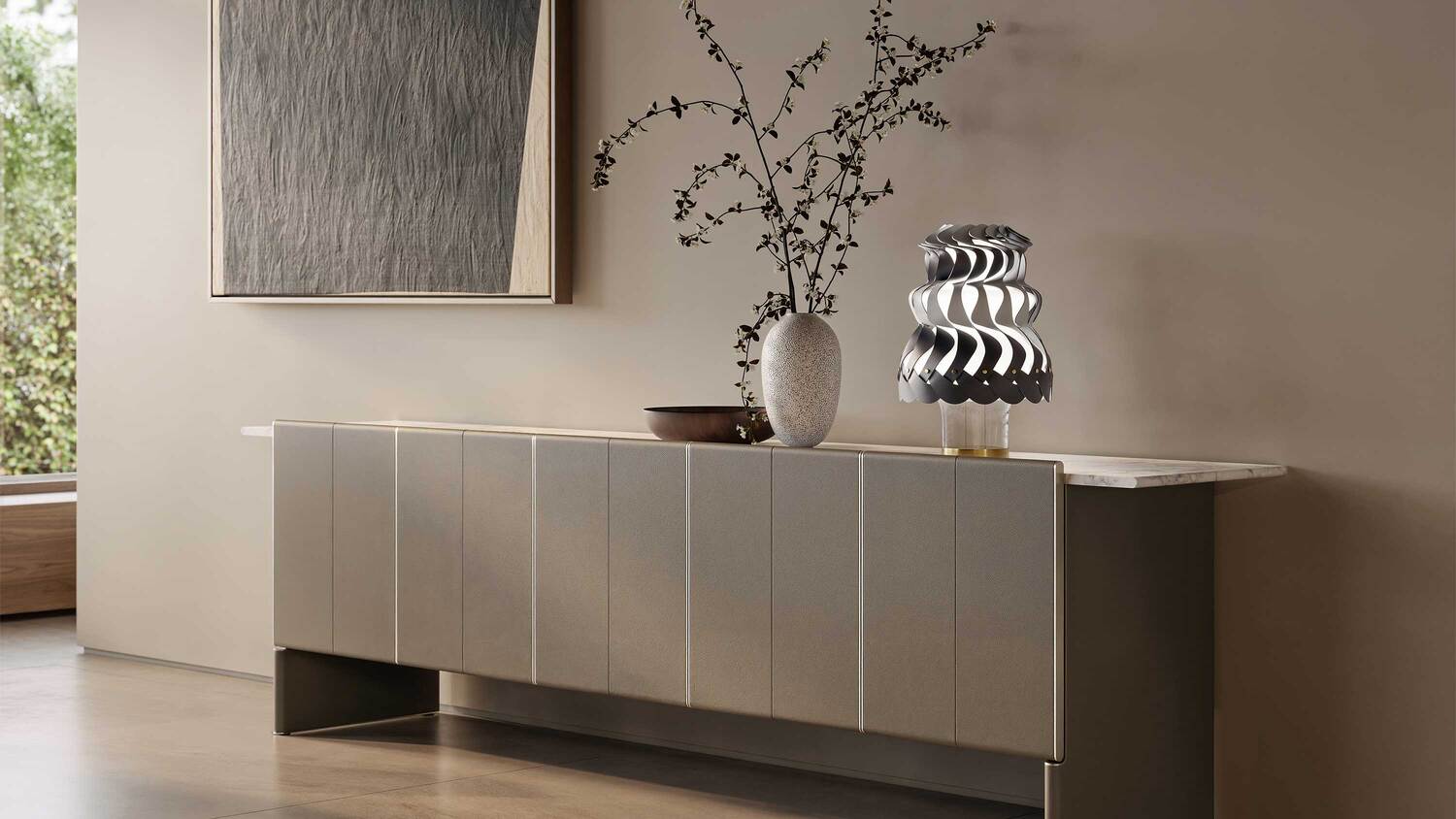 01 tullisse table lamp