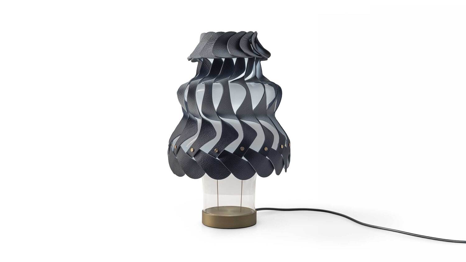 tullisse table lamp