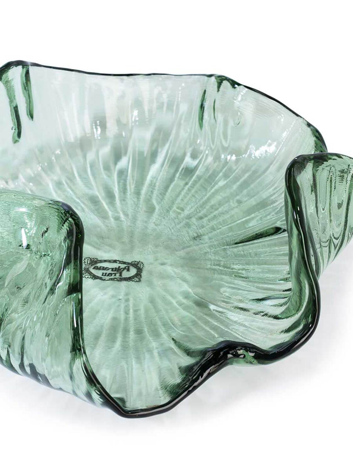 17 water illusion vase