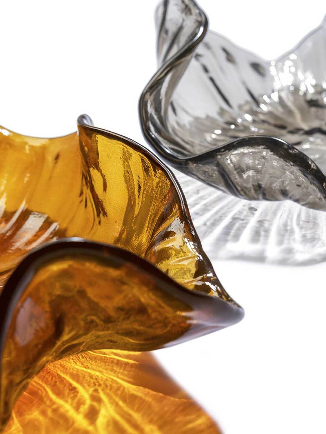 19 water illusion vase