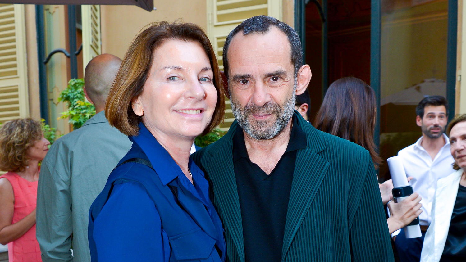 03 an openair aperitivo lluminated by light sensations