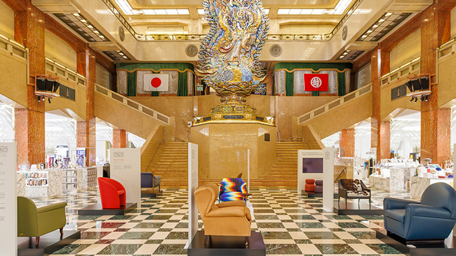 03 mitsukoshi installation japan