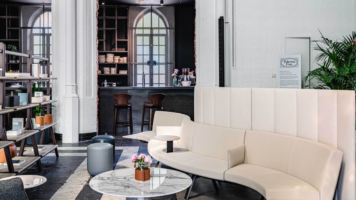 05 bay lounge buzzispace 2024